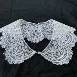 VINTAGE CROCHET & FLORAL Embroidered  LACE COLLAR